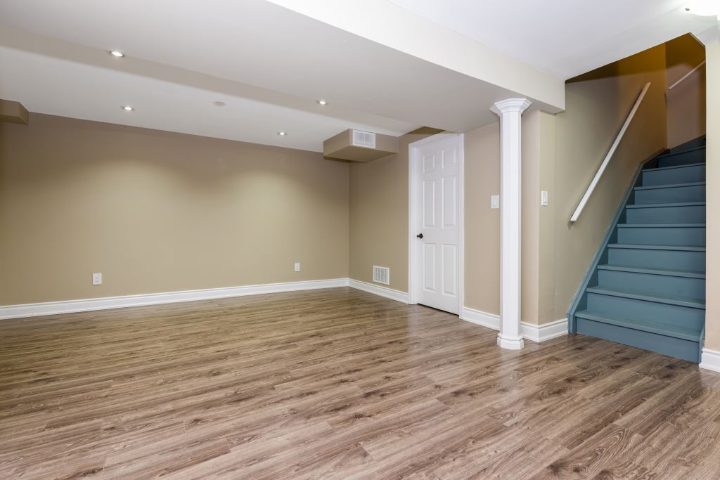 Vacant Home Staging